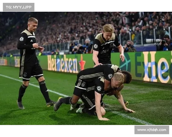 全面解析荷兰青训体系中埃因青年与阿贾青年之间的深层差异发展性 全面解析荷兰青训体系中埃因青年与阿贾青年之间的深层差异发展性